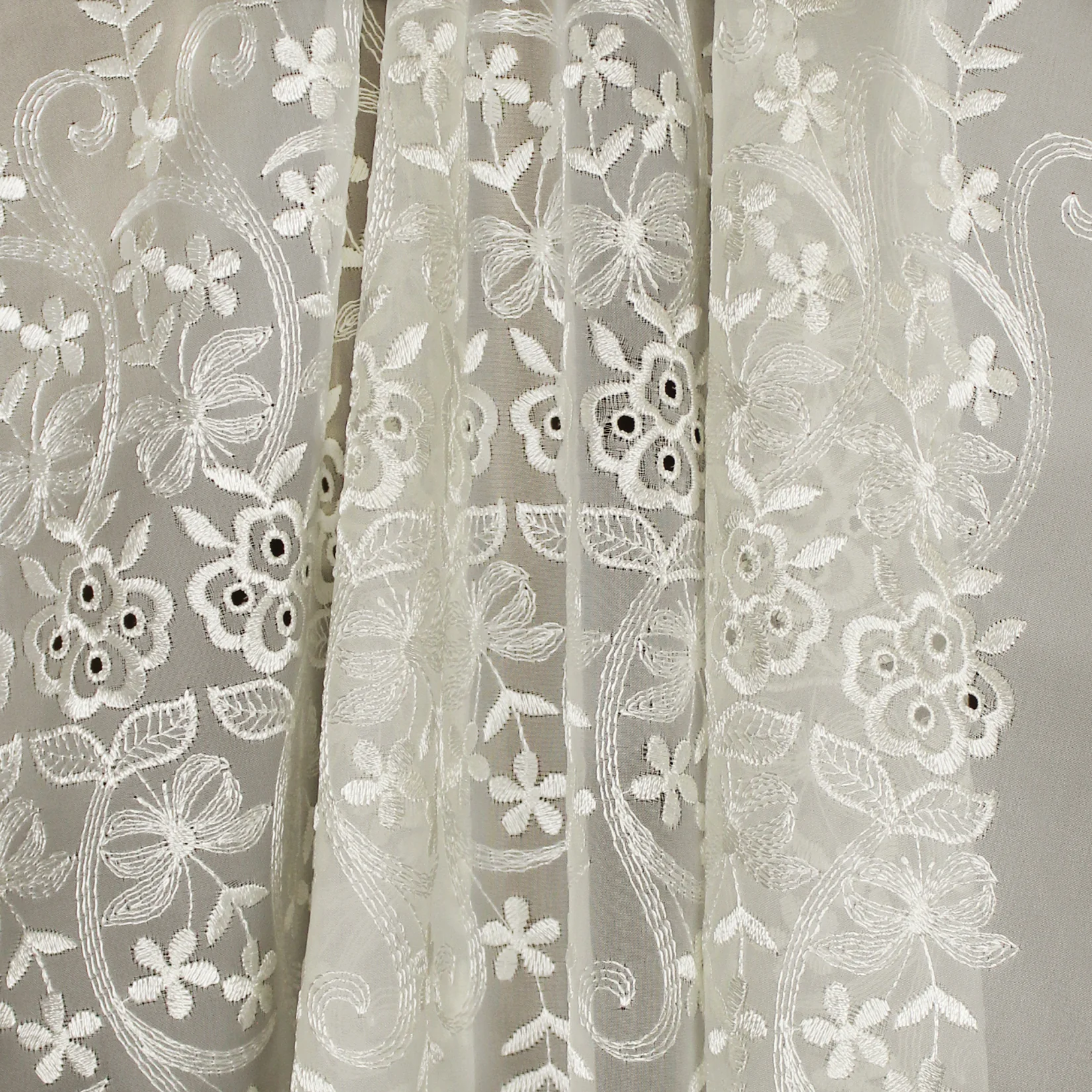 LEGACY EMBROIDERED VOILE II - Image 4