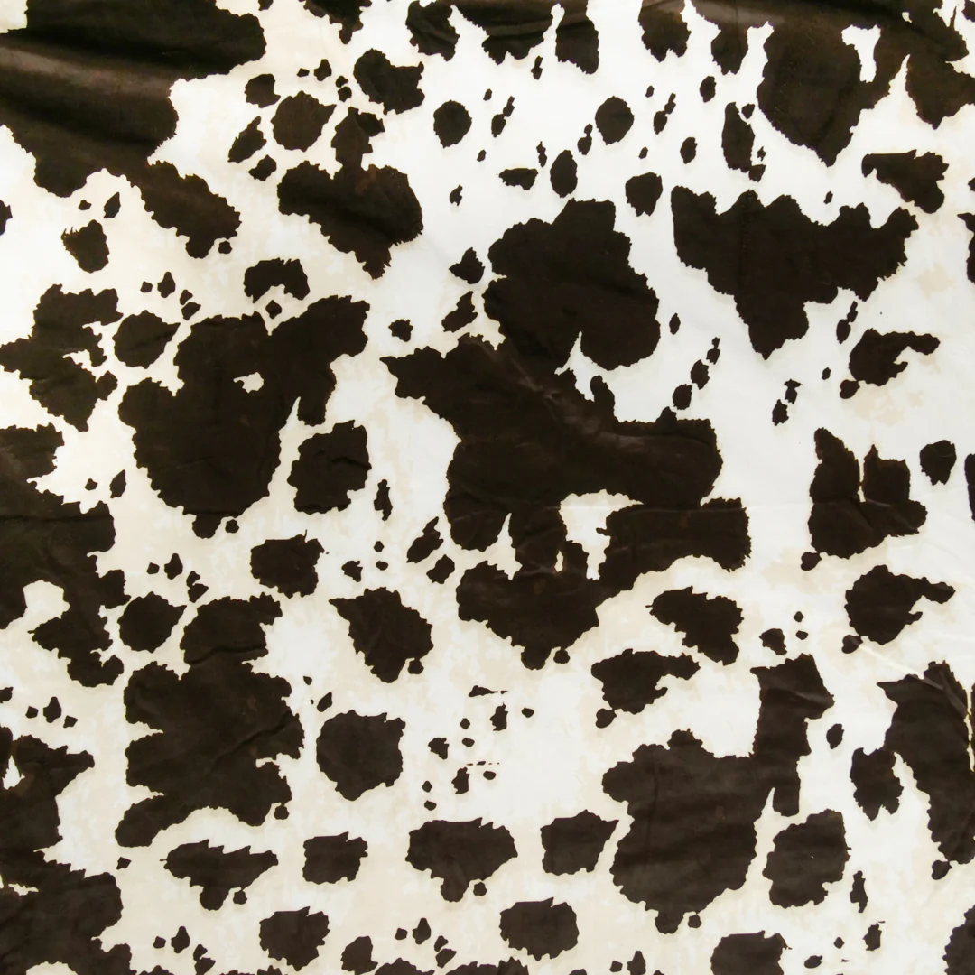 ALDERWICK THROW - COWHIDE - Image 3