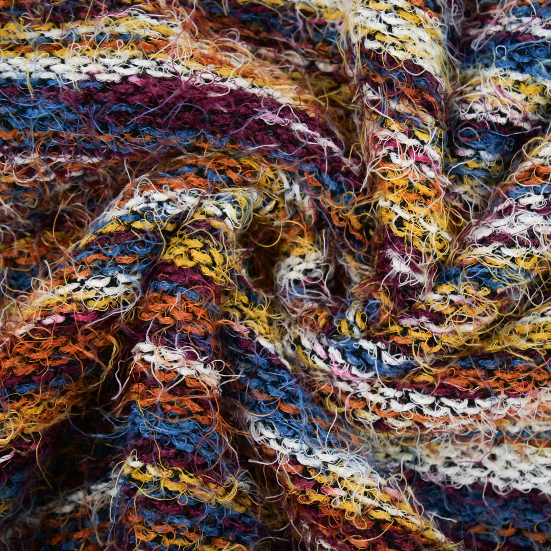 AUTUMN EMBERS - HAIRY KNIT - Image 3