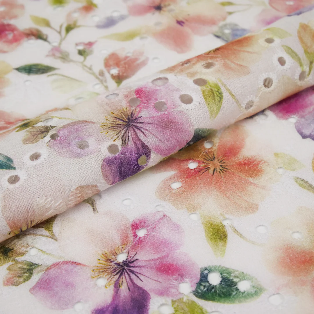 CONVENT GARDEN - COTTON EMBROIDERED PRINT - FLORAL BLOOMS - Image 2