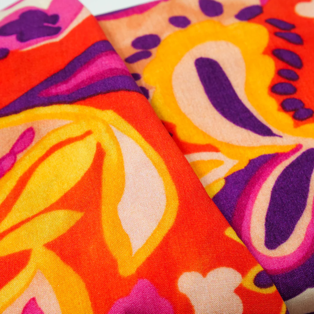 DEIRDRE RAYON POPLIN PRINTS - ETHNIC PAISLEY - Image 2