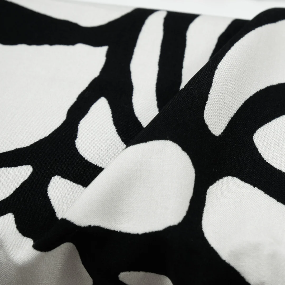DEIRDRE RAYON POPLIN PRINTS - MONOTONE ABSTRACT - Image 2