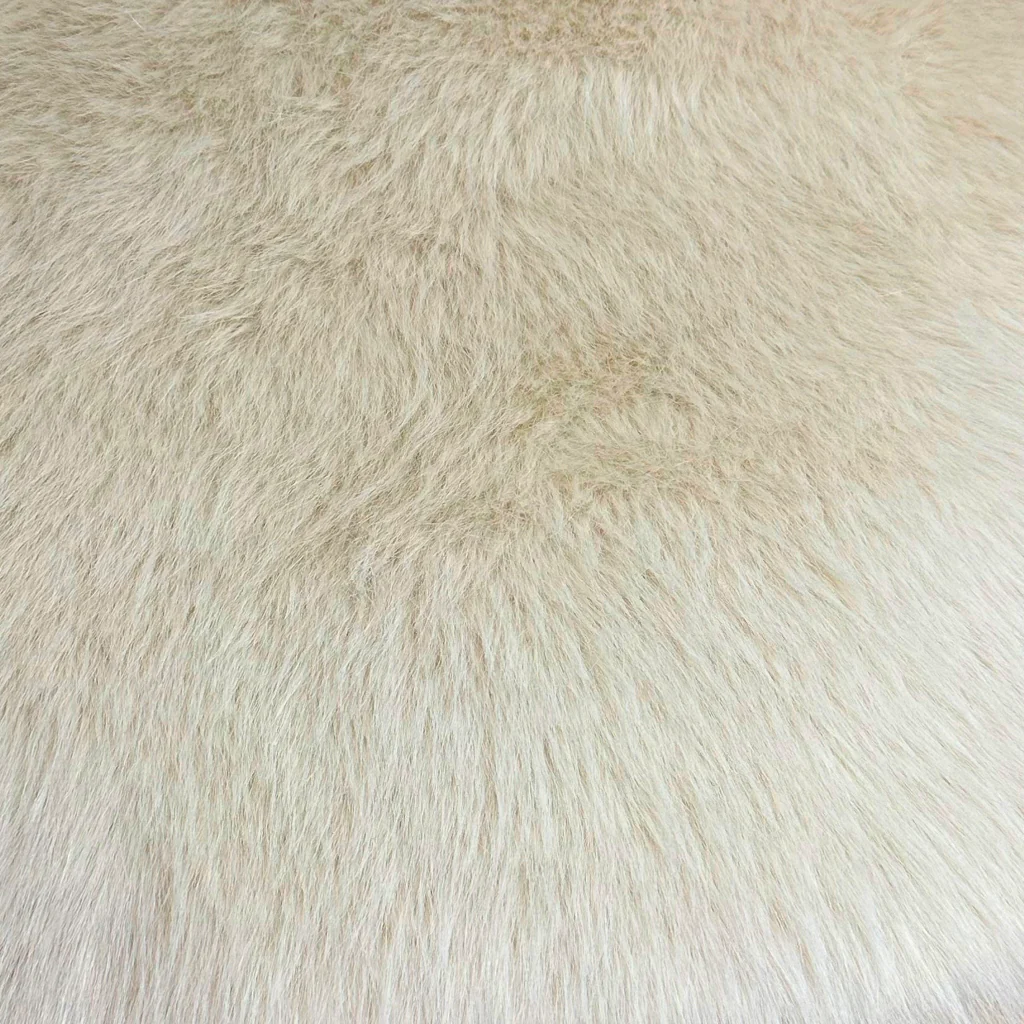 RABBIT FAUX FUR - Image 3